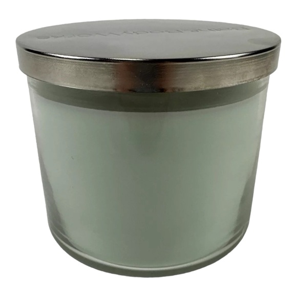 Bath and Body Works Tree Farm Three Wick Candle - Picture 4 of 4